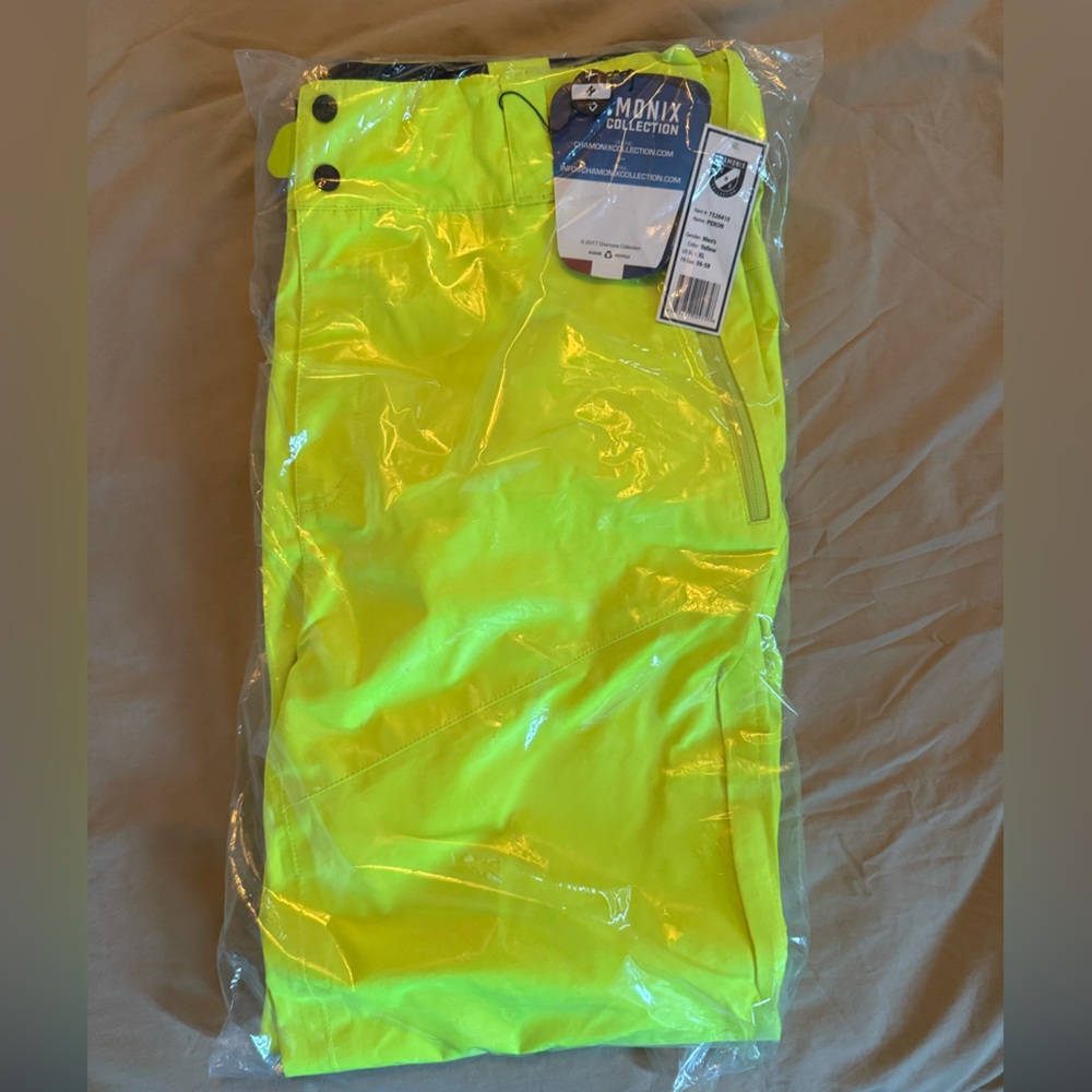 Chamonix Peron snow pants. New with tags